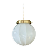 Suspension globe vintage XL en opaline blanche