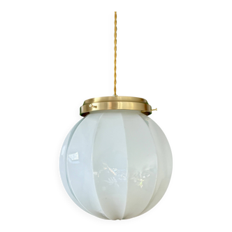 Suspension globe vintage XL en opaline blanche
