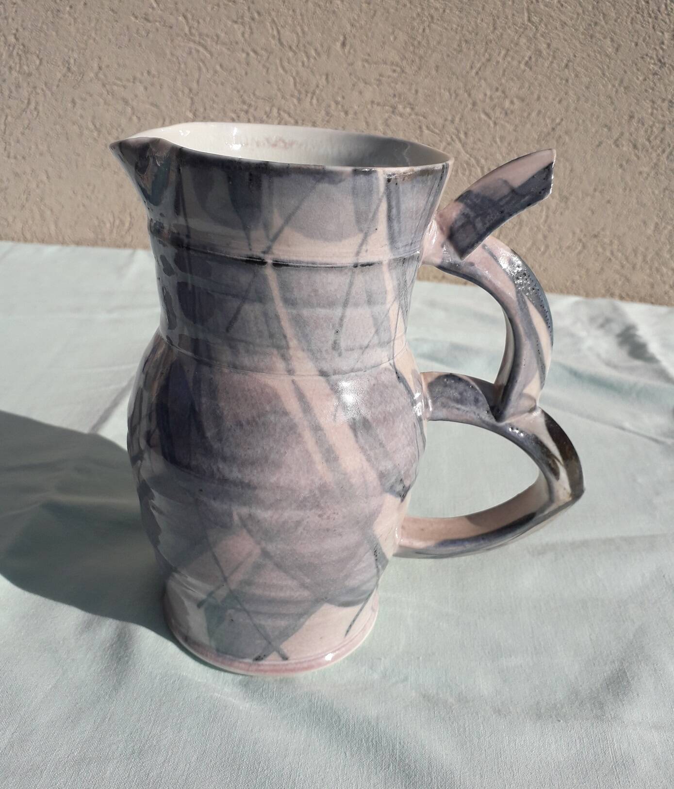 Stoneware pitcher design La Borne