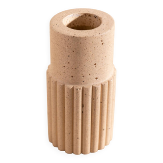 Dedé vase in beige concrete