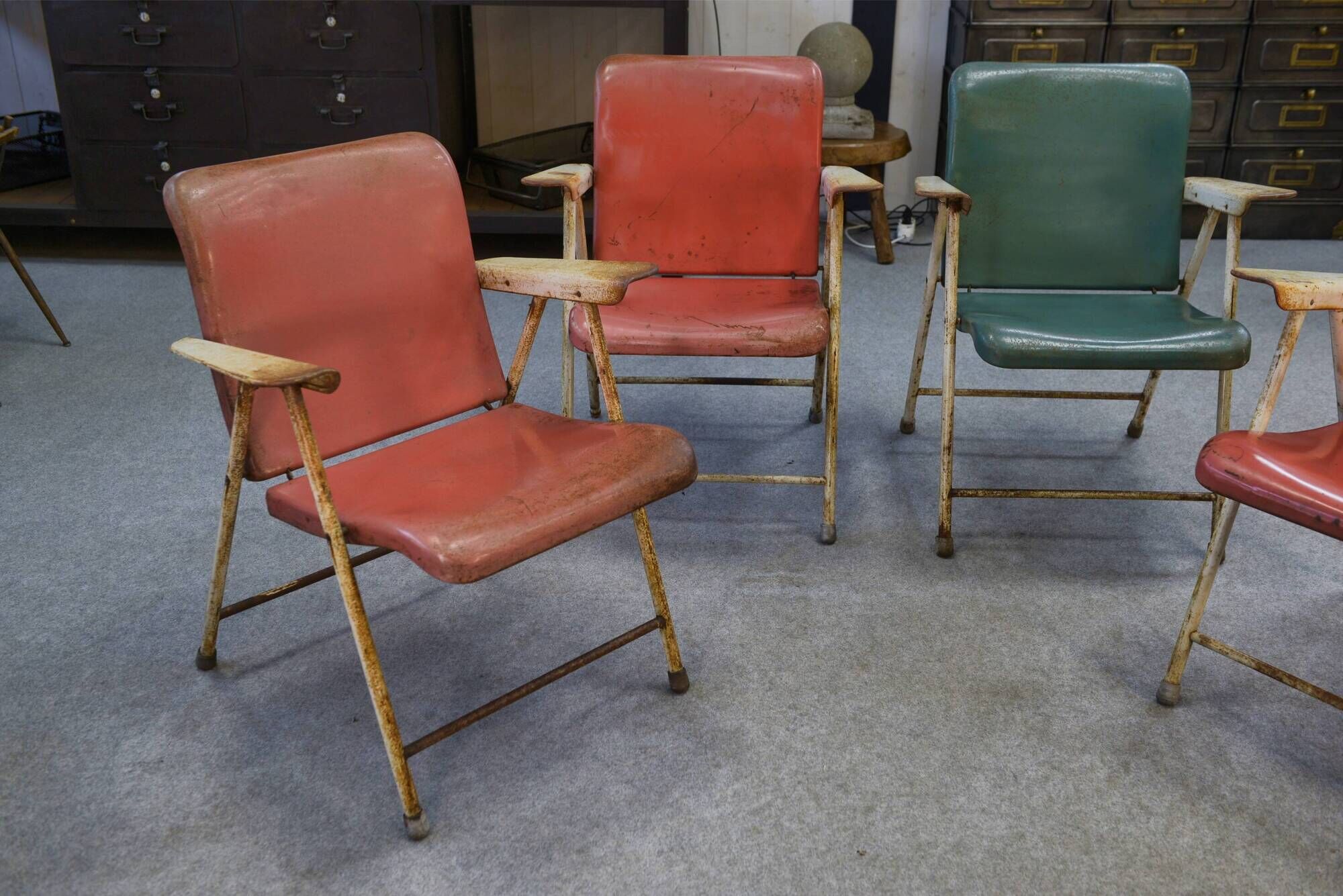 Folding chairs by Russel Wright for Samsonite Chairs 1960s