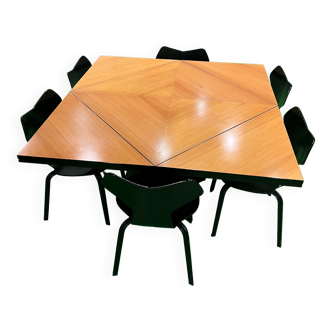 Quadrondo dining table by Erwin Nagel (Rosenthal)