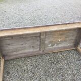 Farm table