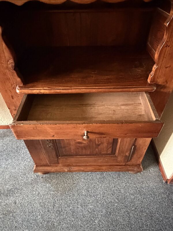 Buffet alsacien ancien du Sundgau – Époque XVIIIᵉ siècle – Très bon état