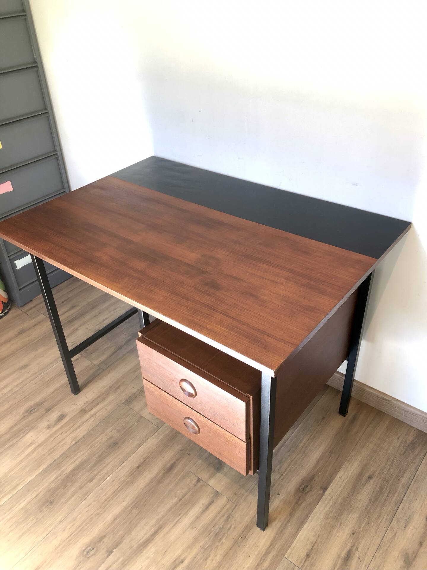 Modernist desk