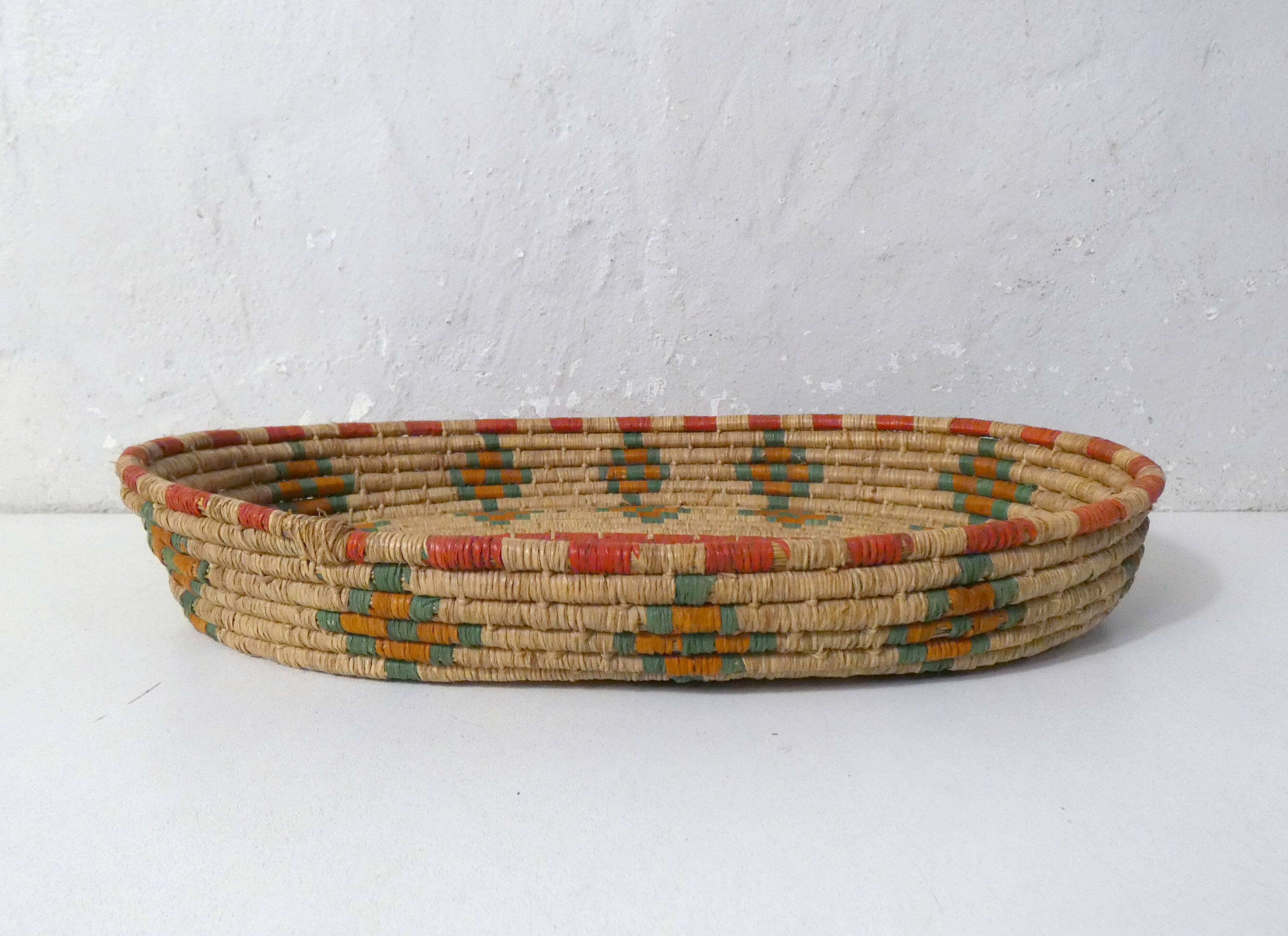 Ancien vide poche corbeille en fibres naturelles