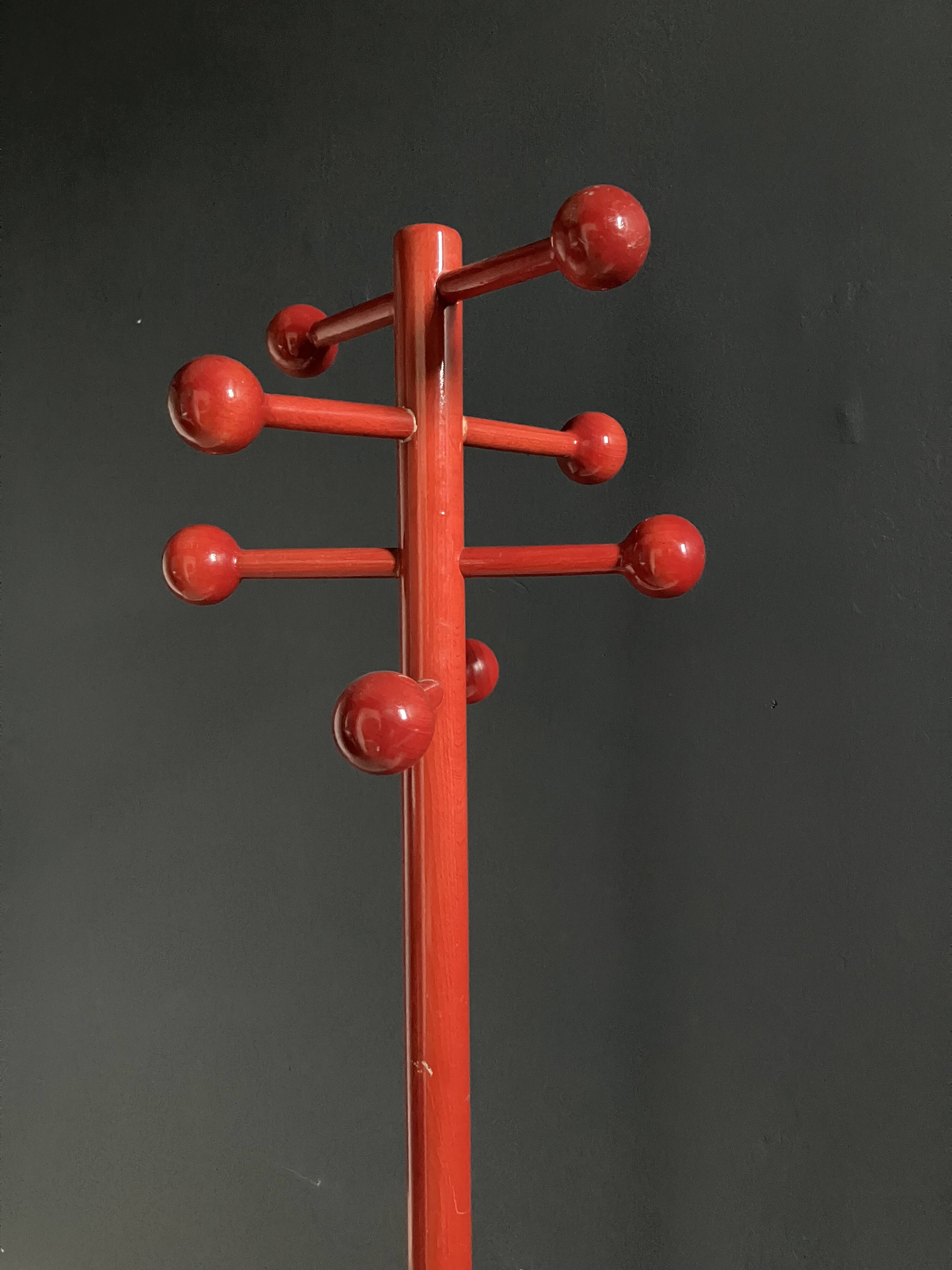 Porte manteau rouge vintage années 80