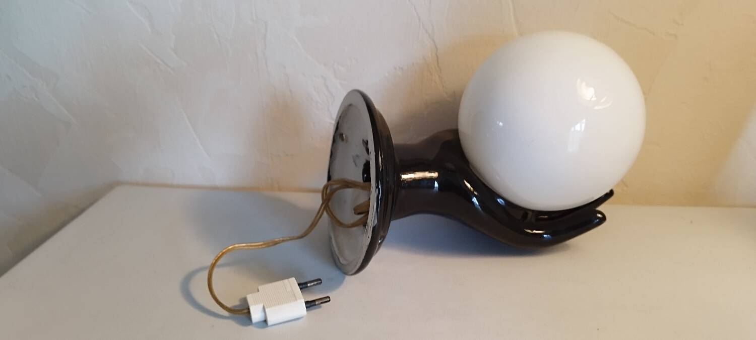 Hand-shaped wall light