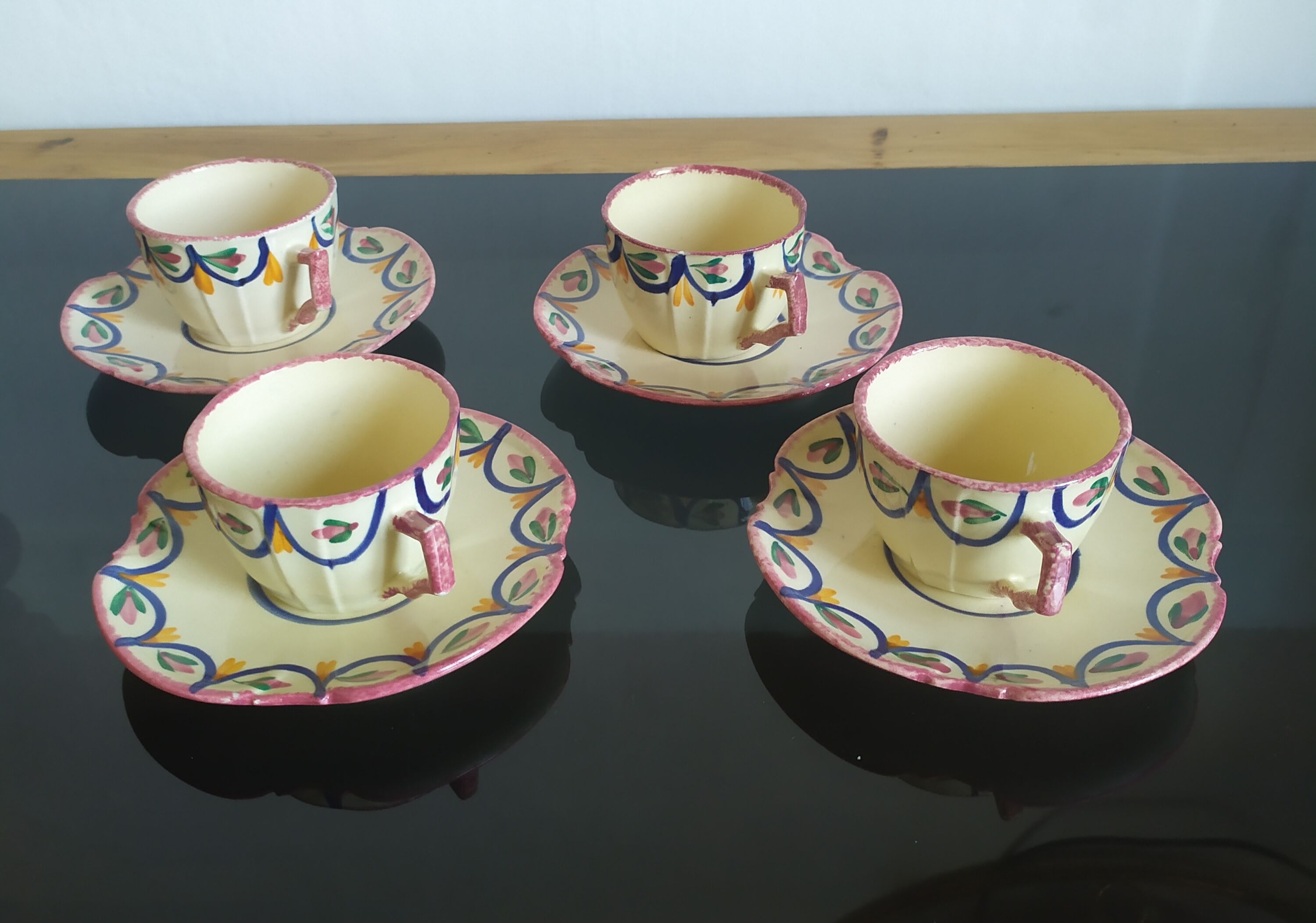 4 cups and saucers of Henriot earthenware