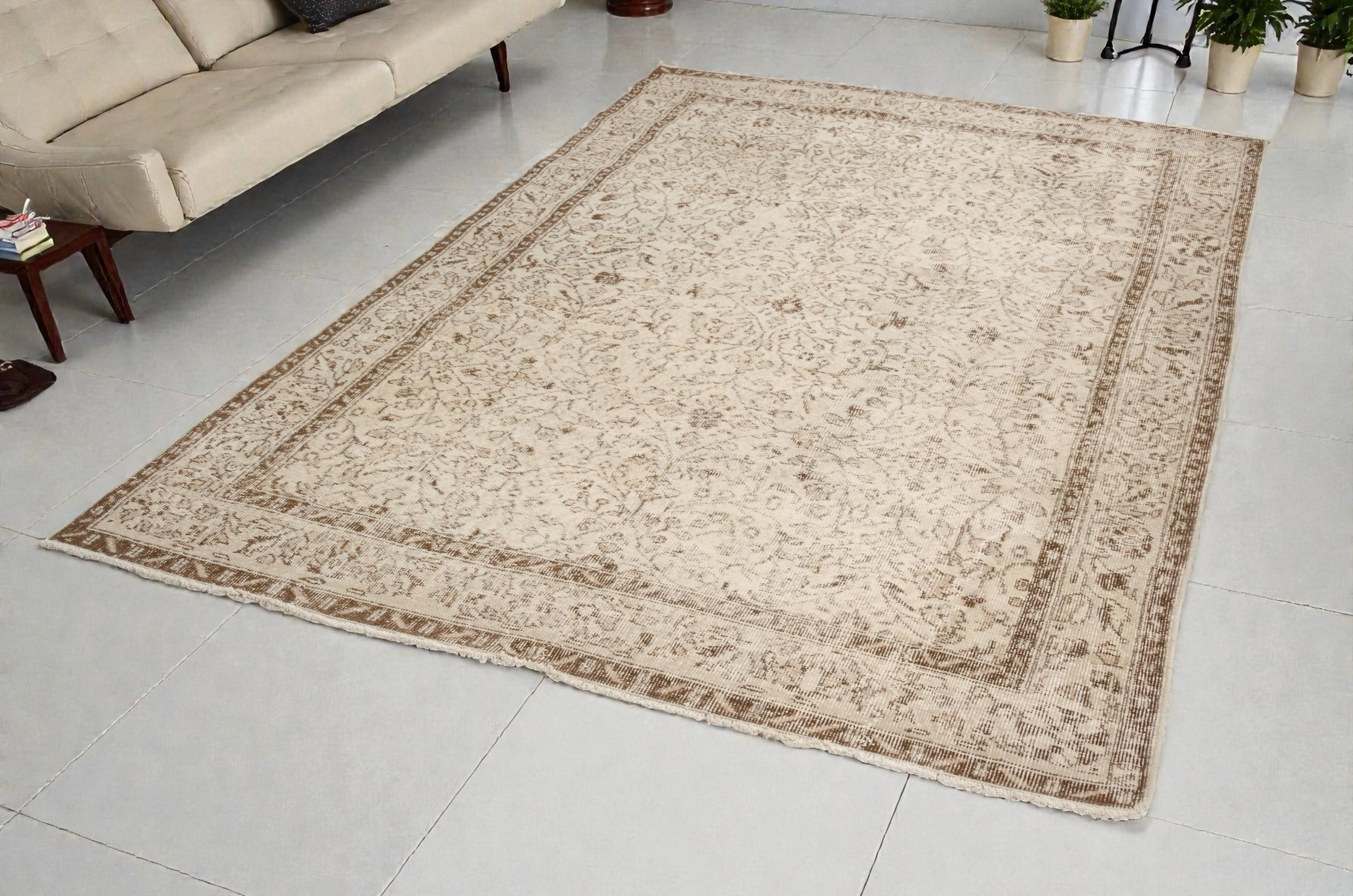 Beige Wool Tribal Carpet