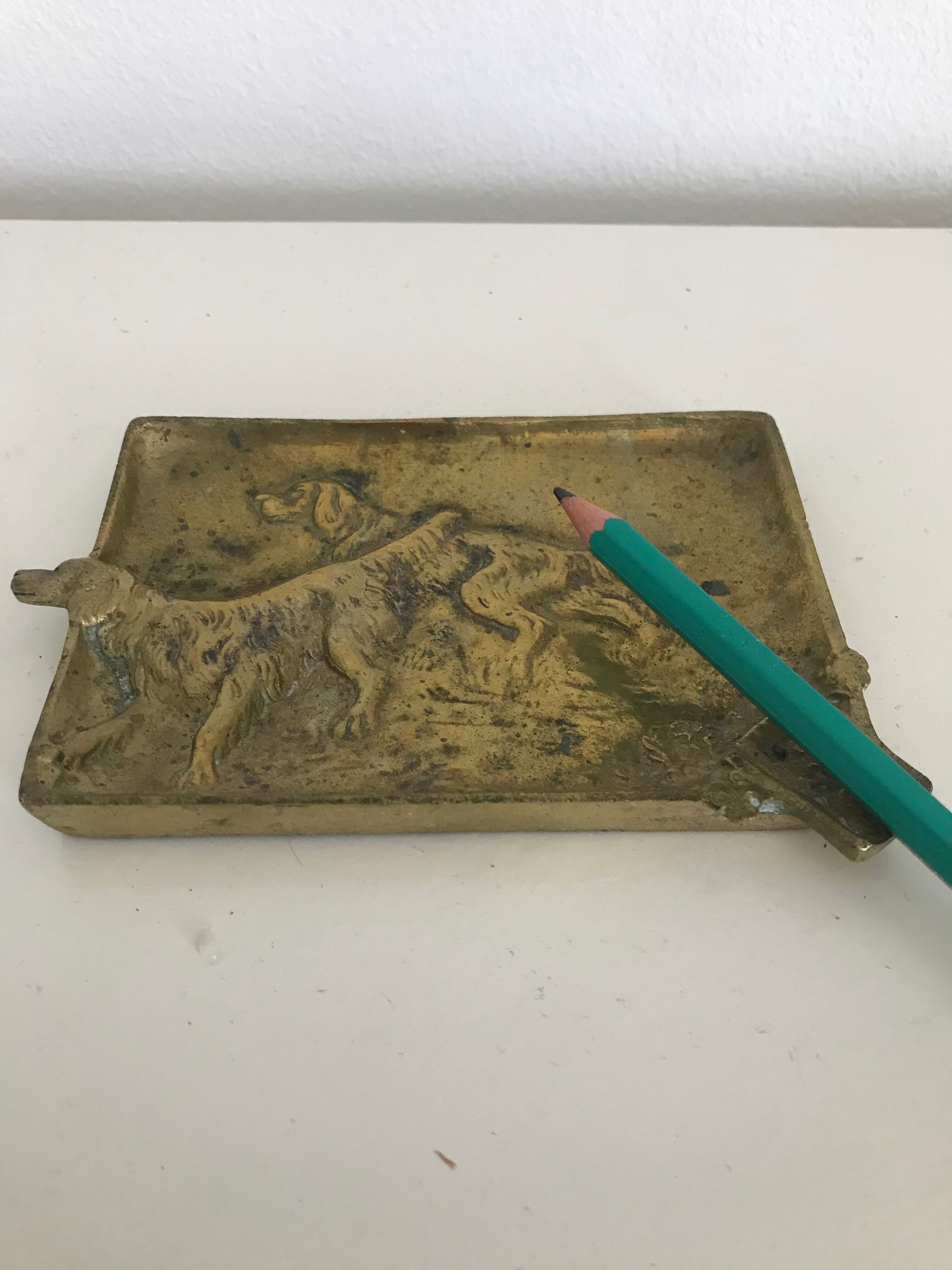 Ashtray hunting dog brass