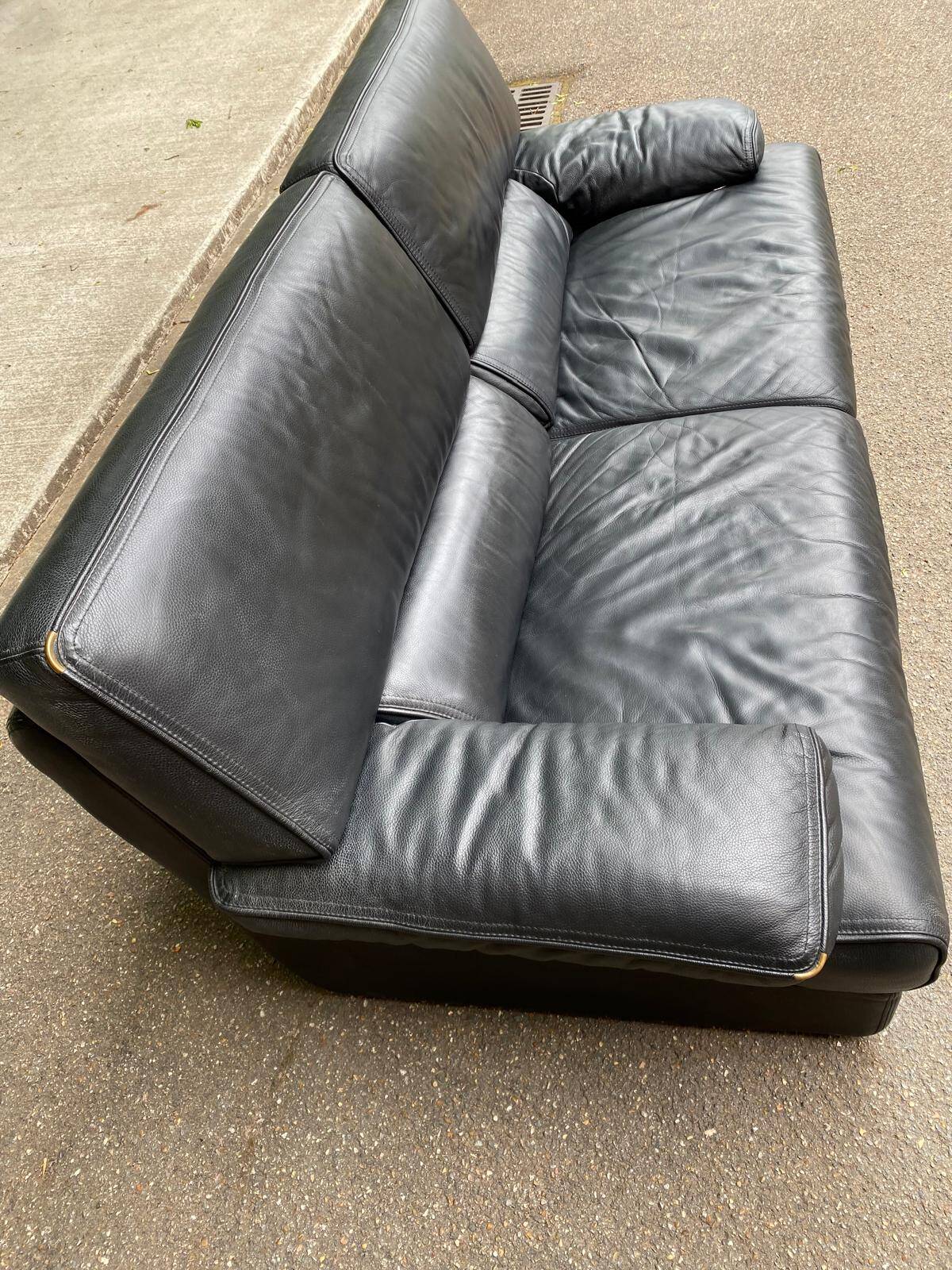 Canapé 3 places en cuir noir design de luxe suisse de Sede DS-47 années 70