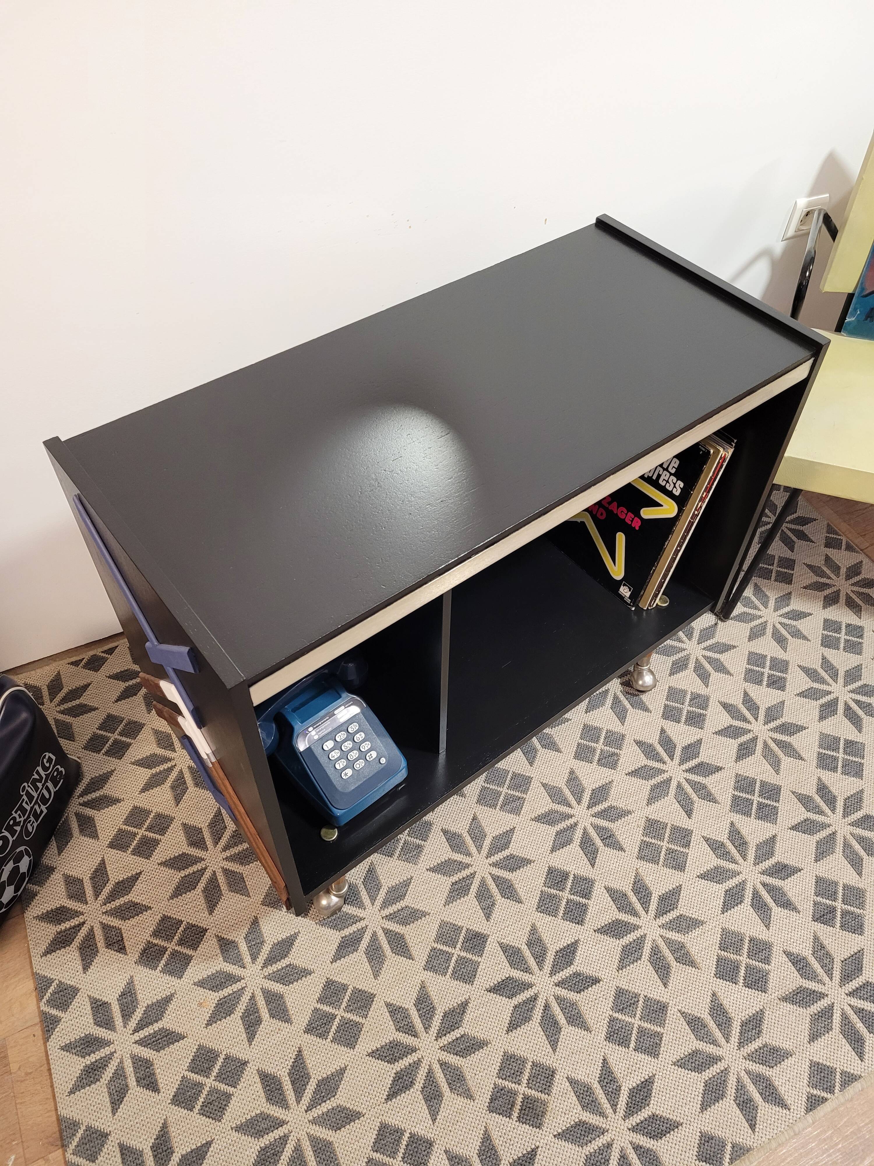 Vinyl furniture on wheels