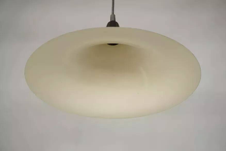 Black lacquered metal pendant light