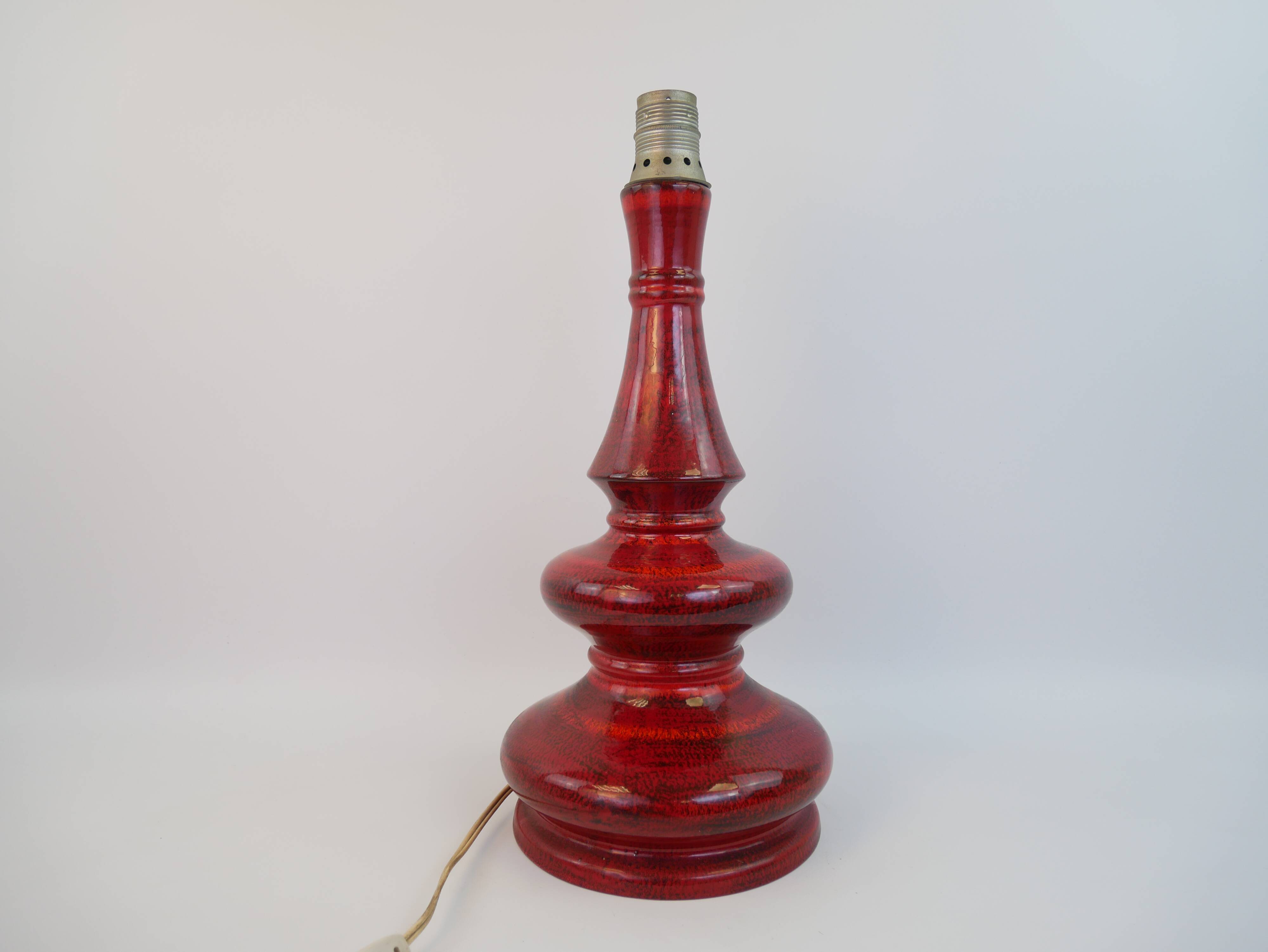 Large vintage red ceramic lamp