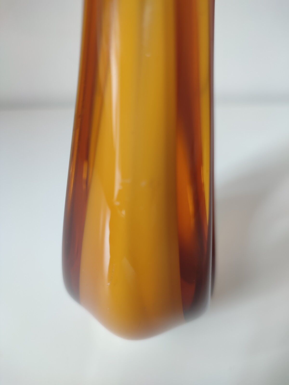 Bougeoir en verre soufflé