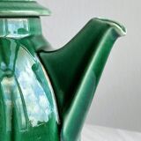 Ceramic teapot, bright green.