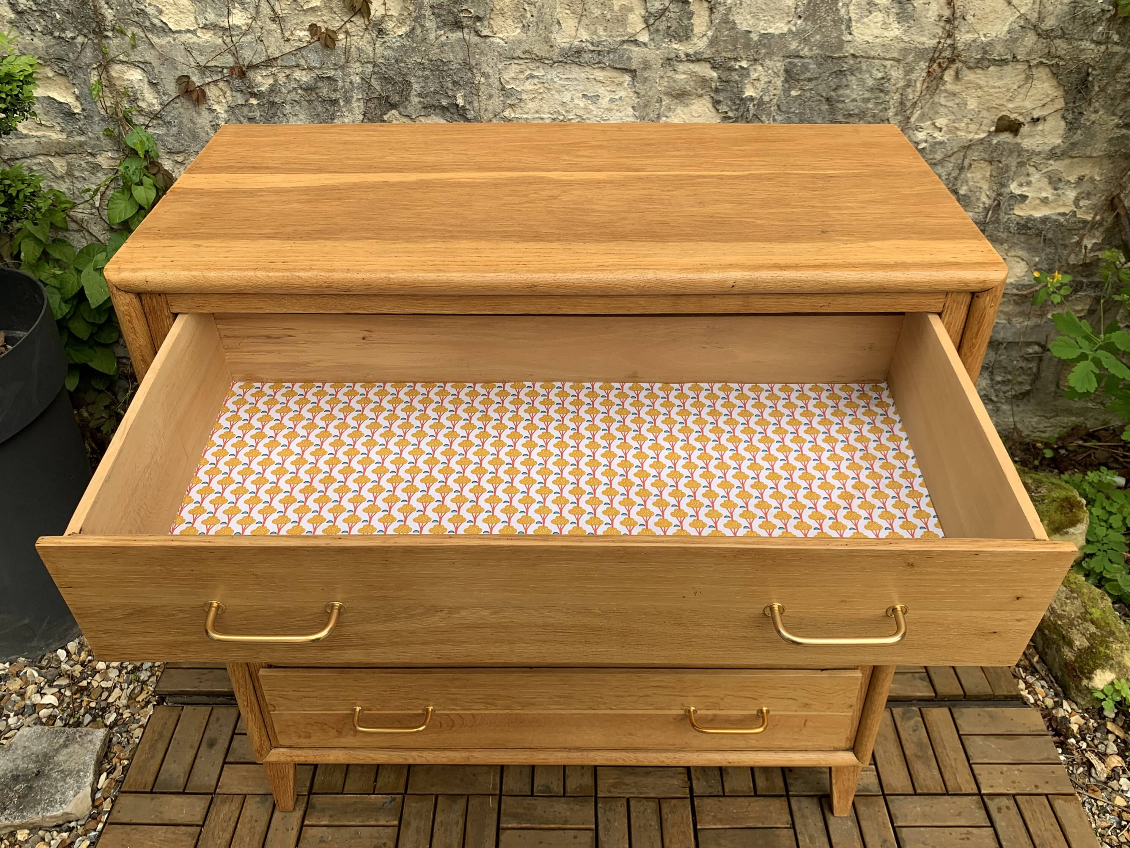 Commode pieds compas et chêne brut massif  1960