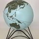 Globe terrestre en braille vintage pour malvoyants