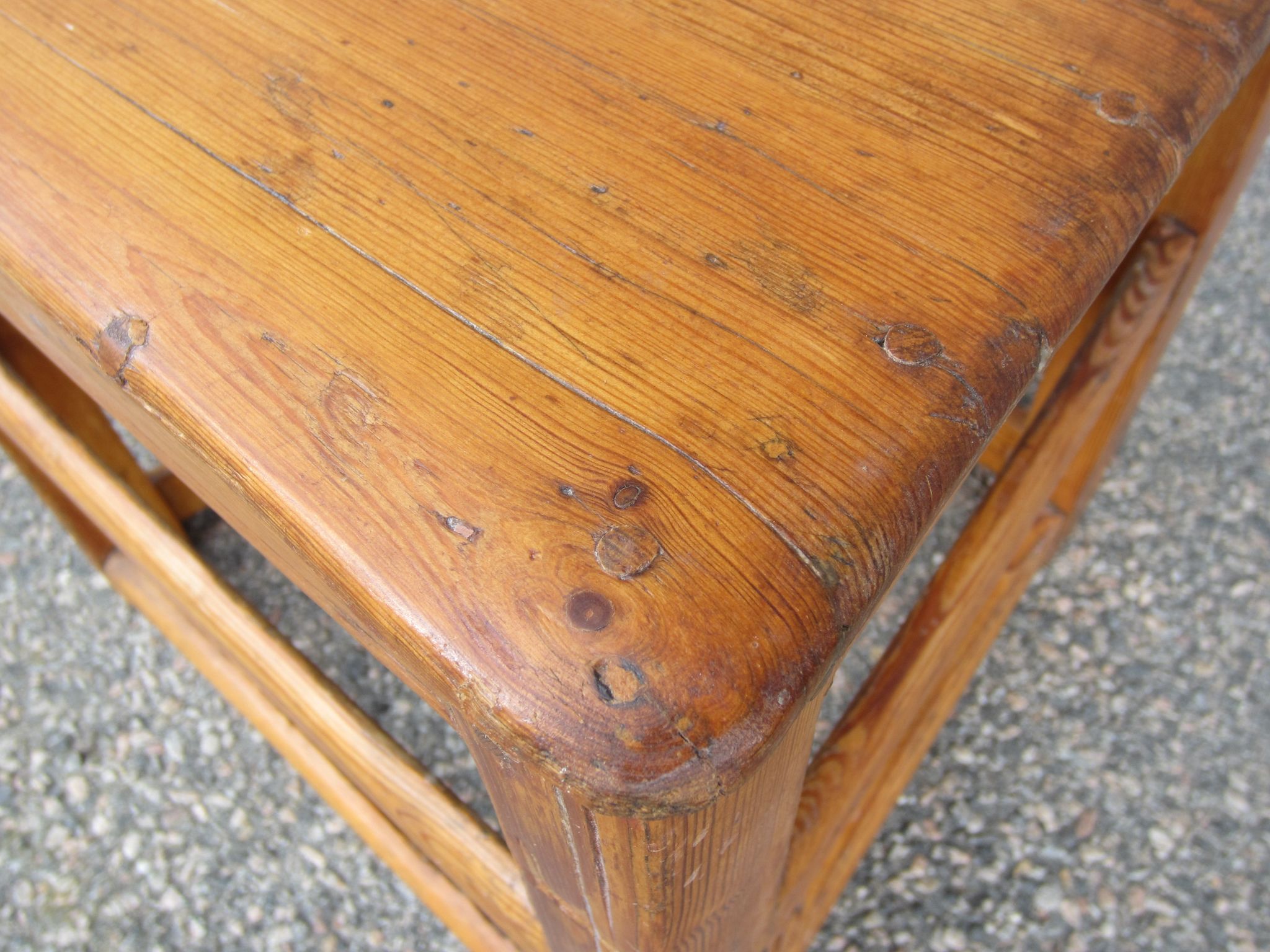 Chaise de ferme rustique