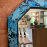 Old octagonal mirror beveled in painted wood, 68x48 cm
