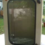 Sarel wall-mounted cabinet
