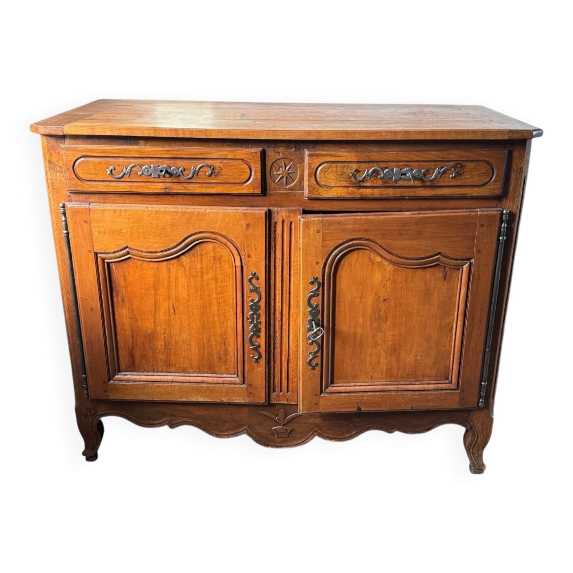 Small Burgundy buffet 19th century