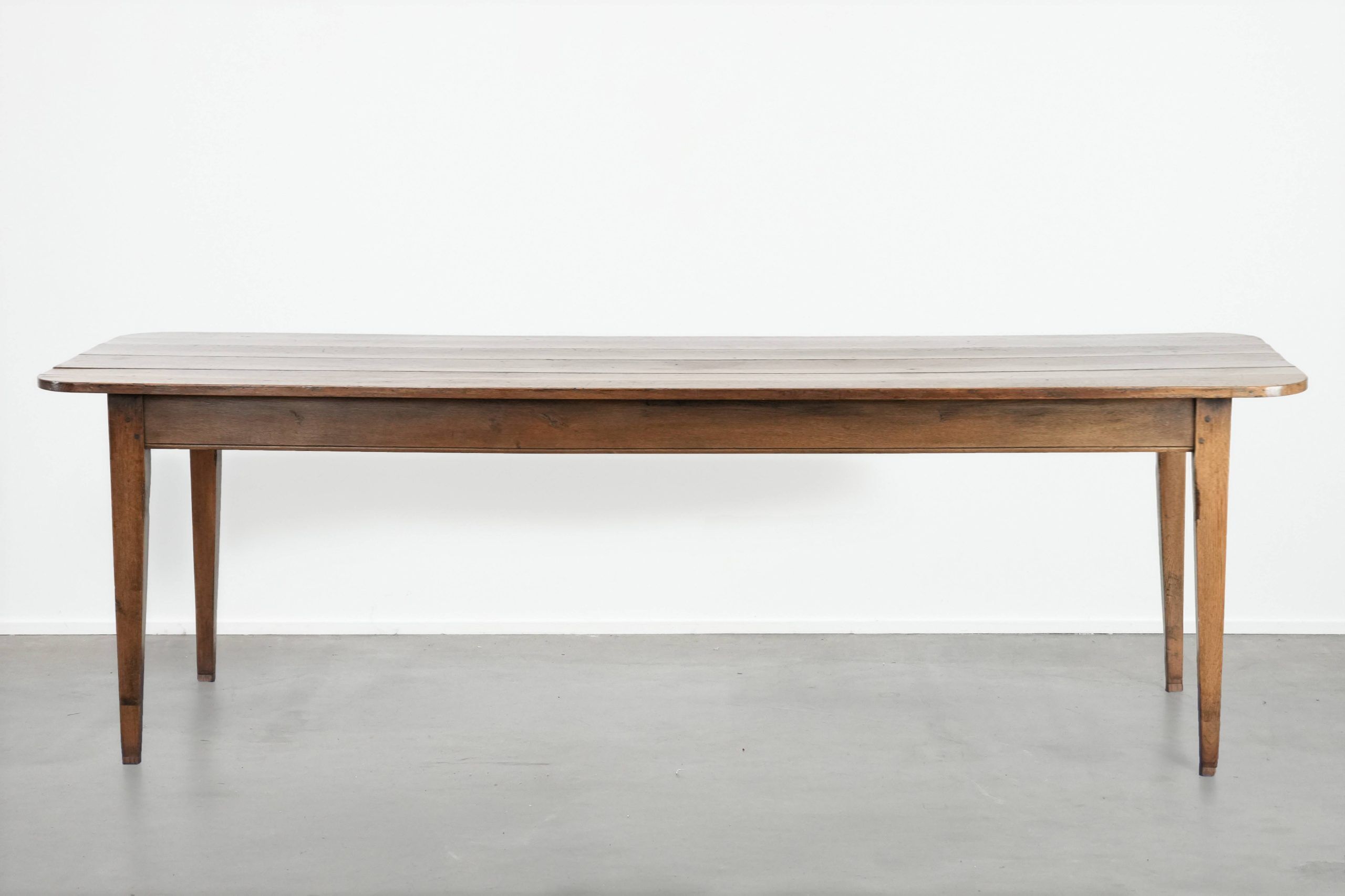 Large antique dining table for 6 to 8 people with two functional drawers