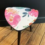 Tripod table