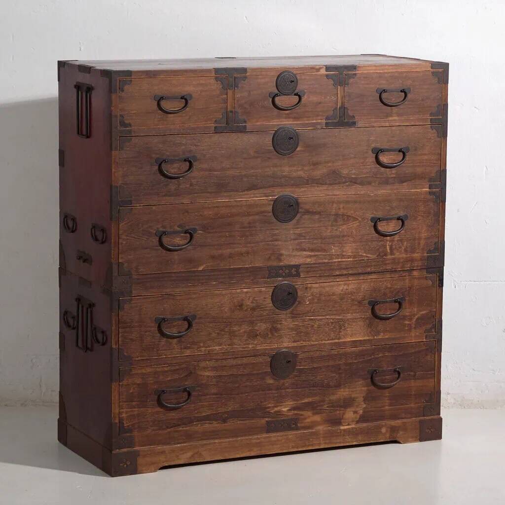 Grand Japanese tansu Sendai Isho-dansu in cedar and iron, Meiji-Taishō period (circa 1890-1925) #42