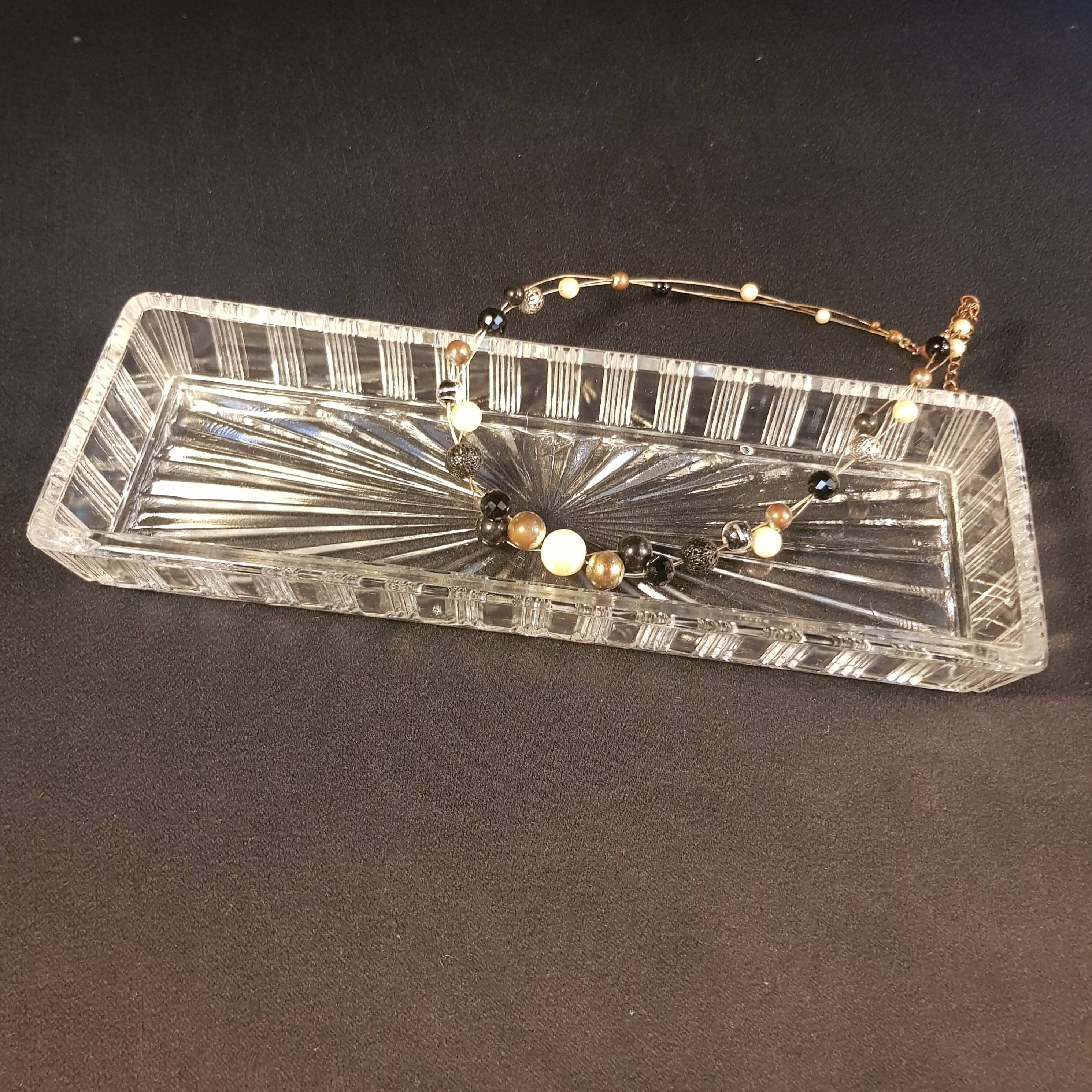 Small dish, tray or pocket