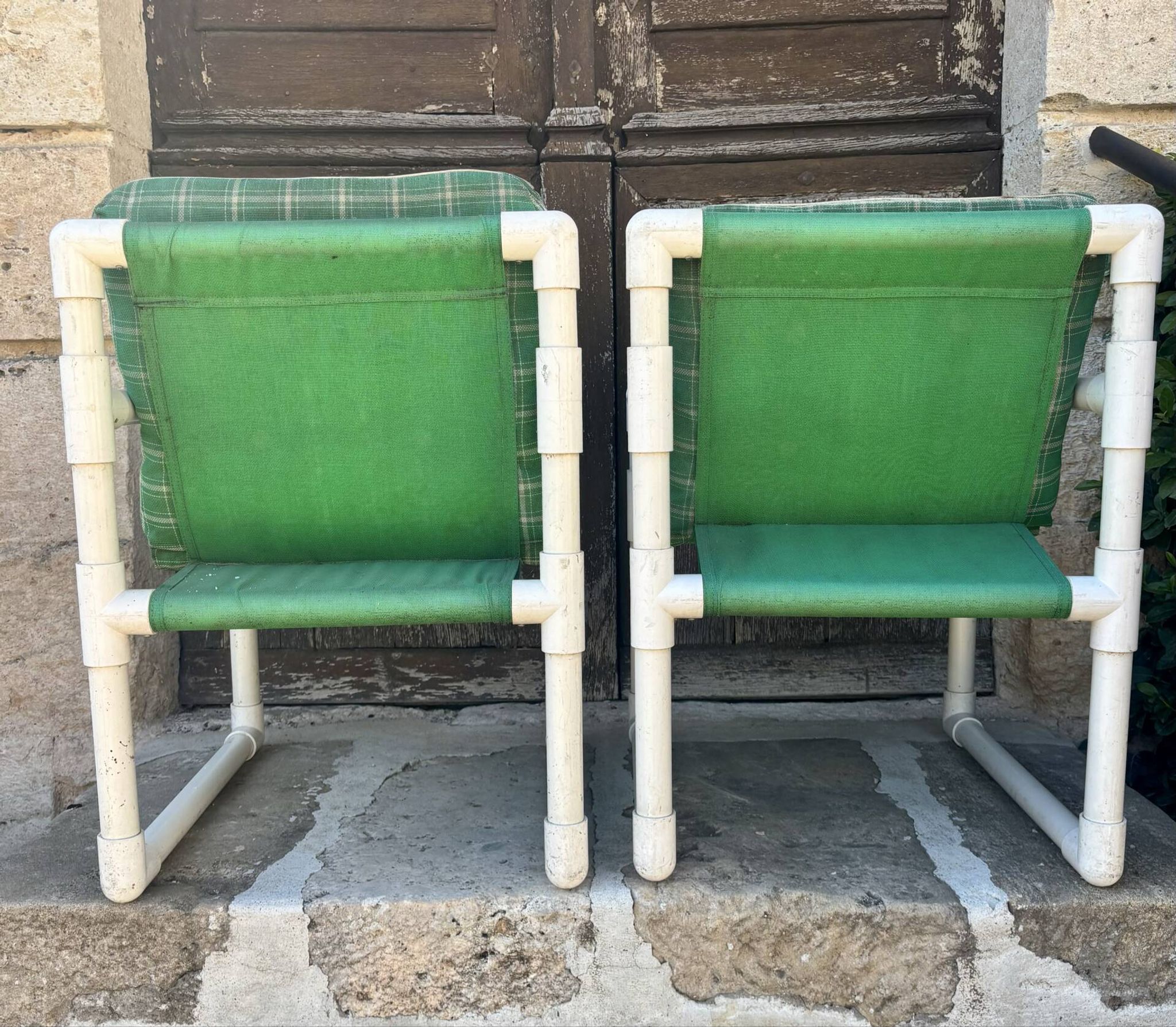 Pair of vintage tubular armchairs from the 70s and 80s, luxury design.