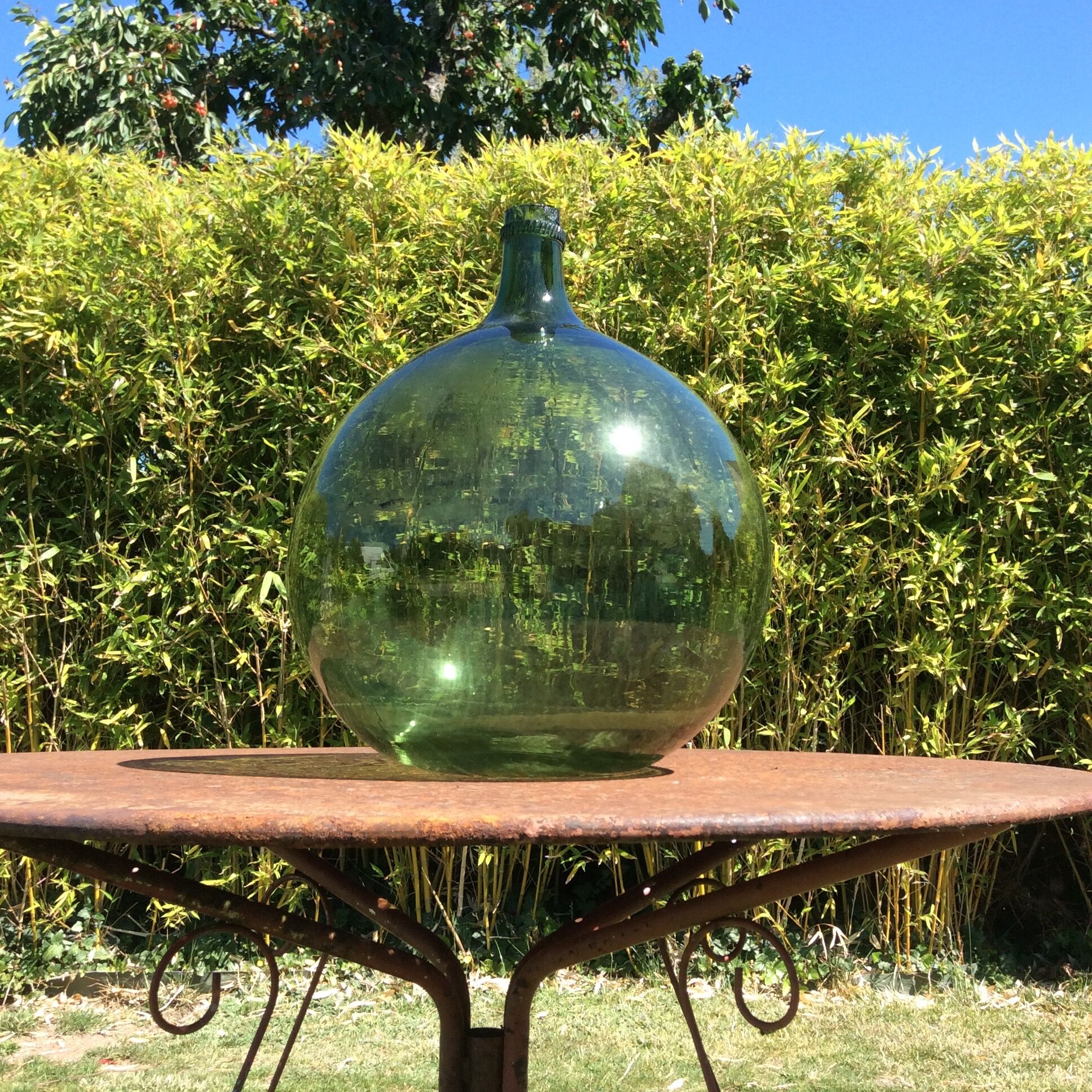 Vintage garden lounge