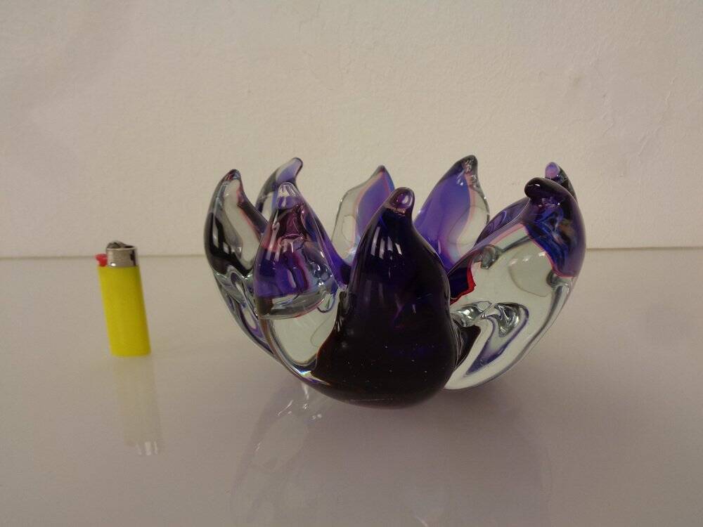 Large Italian bowl in purple Murano glass, 1960s