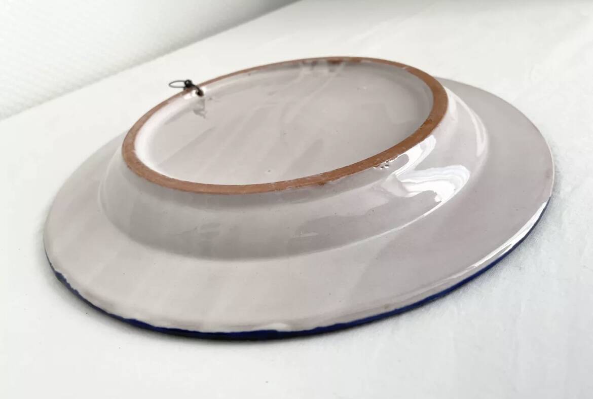 Fajalauza enamelled flat plate