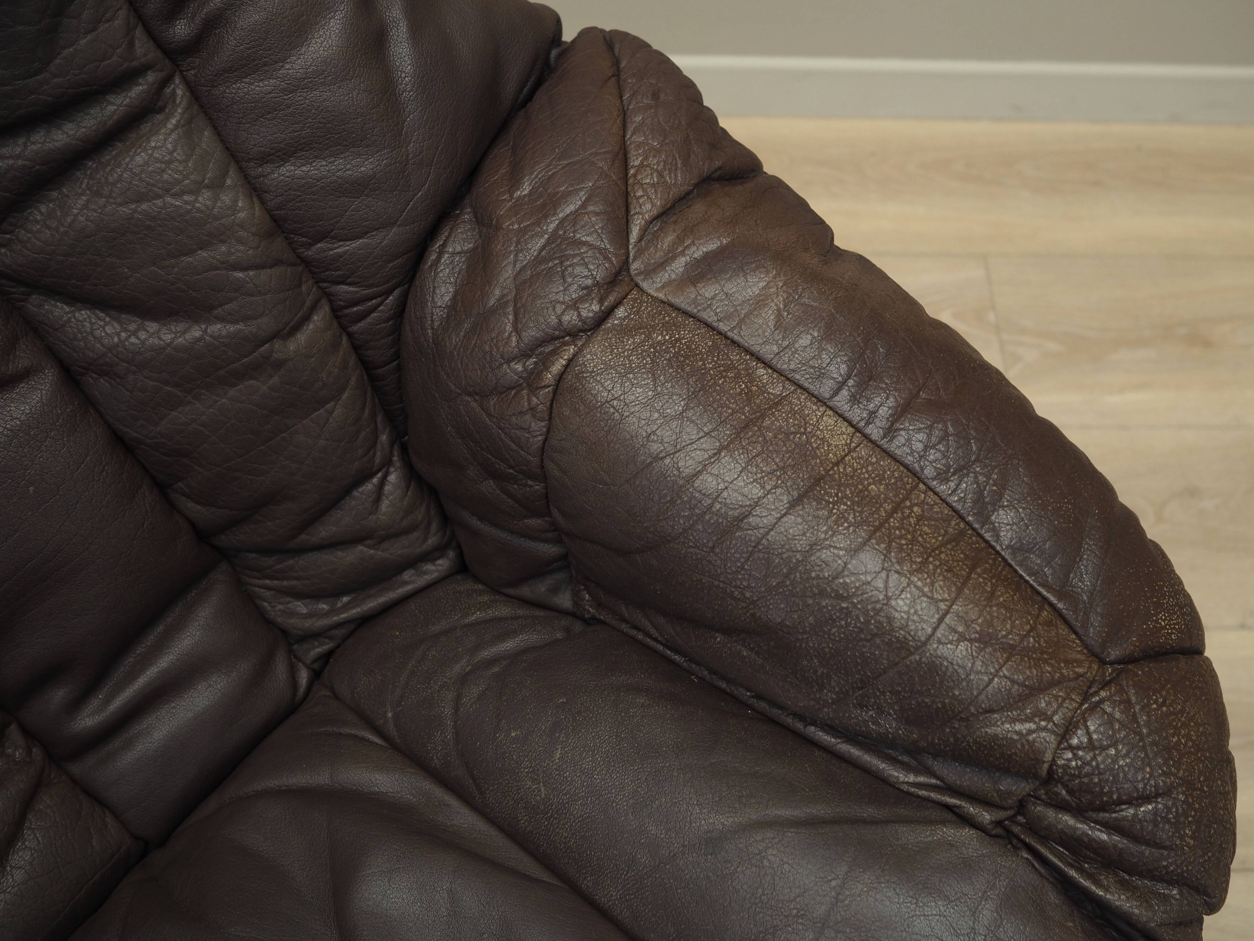 Leather swivel armchair, Danish design, 1960s, designer: H.W. Klein, manufacture: Bramin