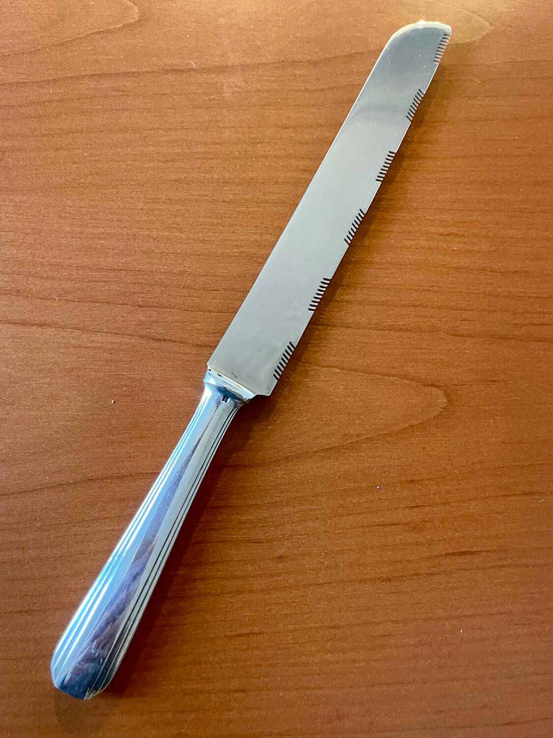 Christofle boreal large bread knife 27.5 cm