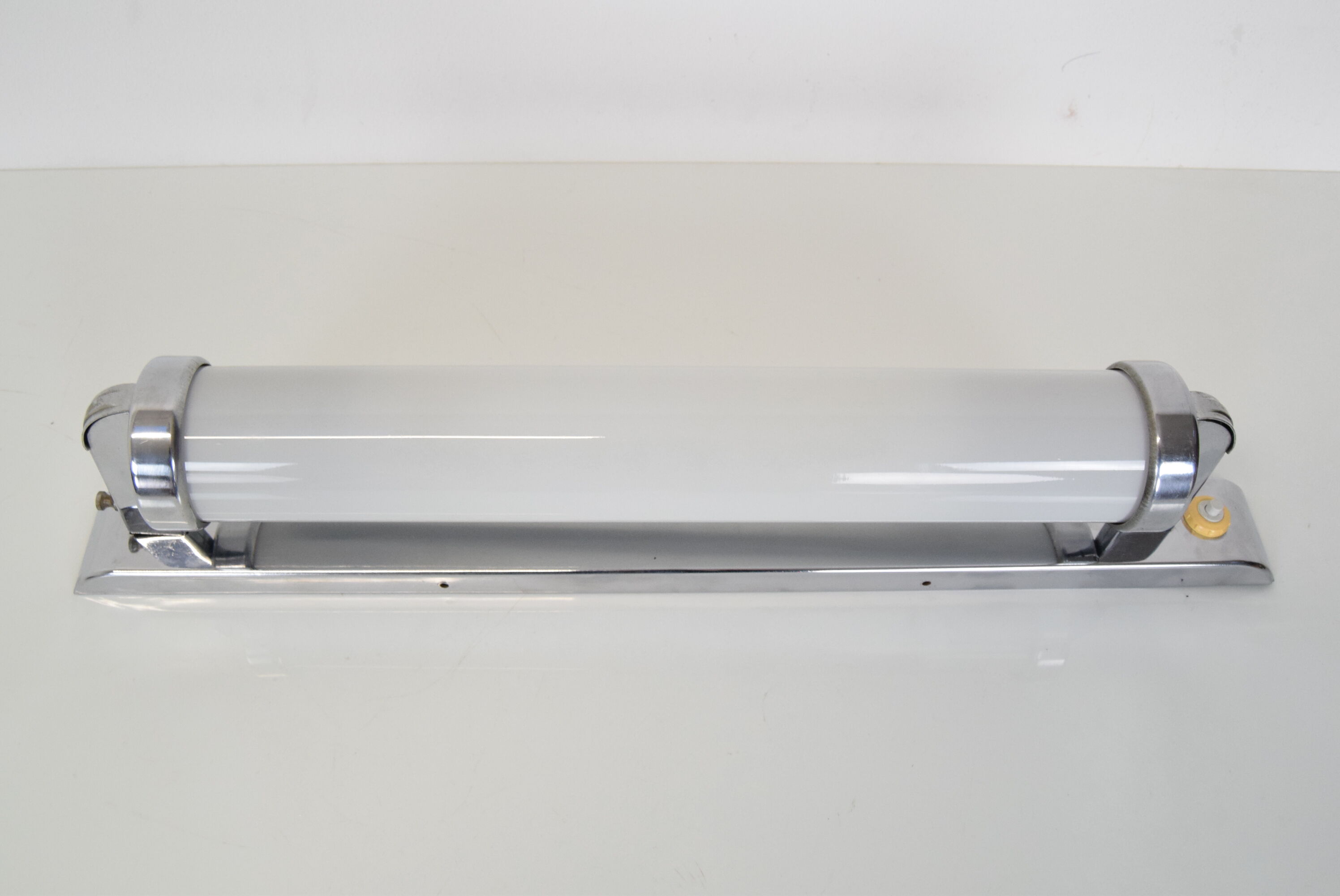 Bauhaus Chrome Wall Lamp Napako,1940