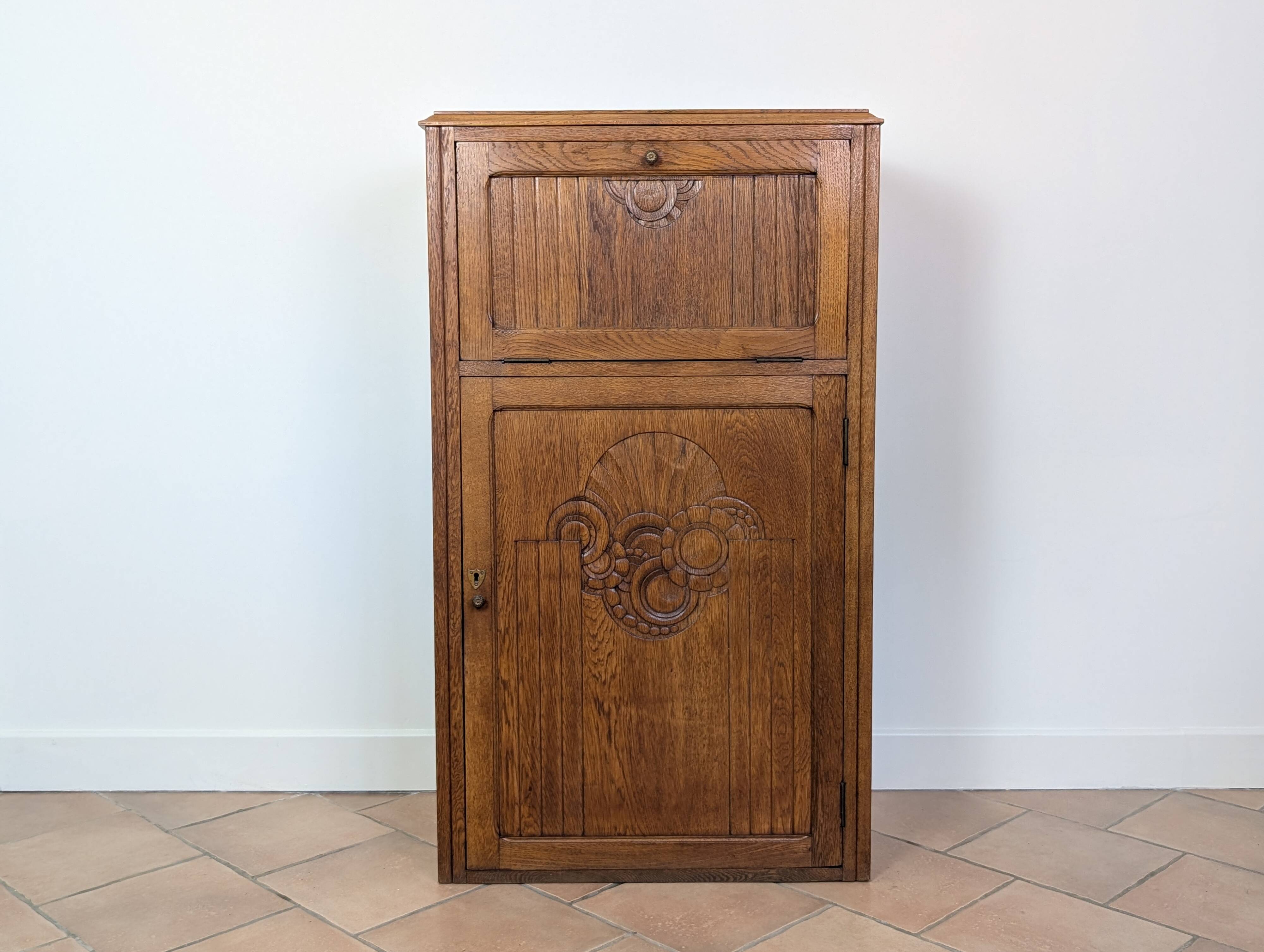 Art Deco furniture