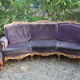 Canapé Voltaire arrondi velours violet