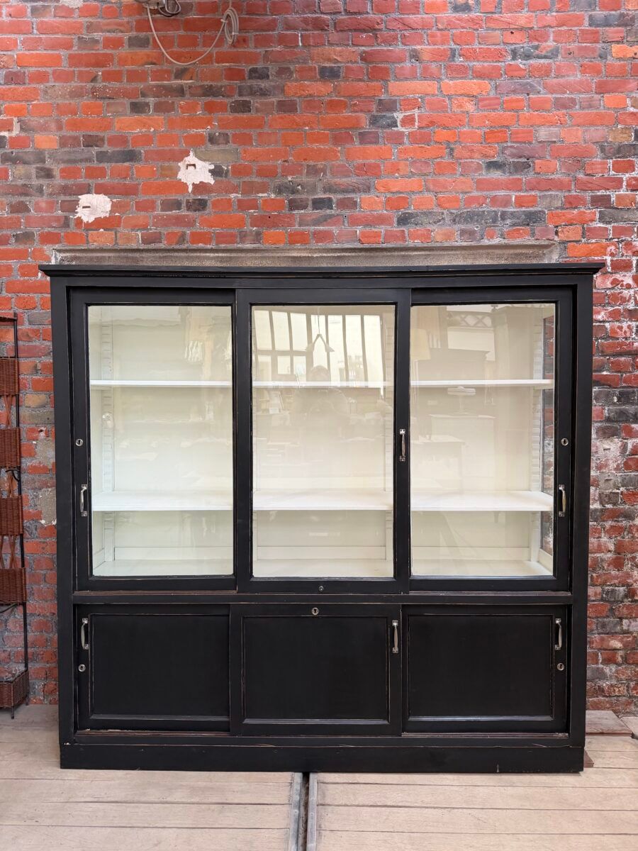 Old dispensary showcase