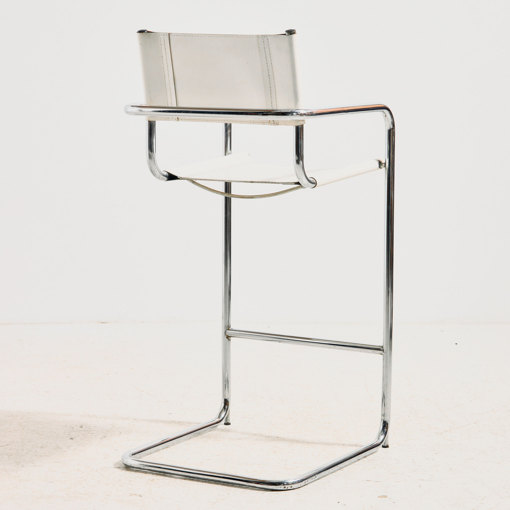 Tabouret de bar tubulaire style Bauhaus