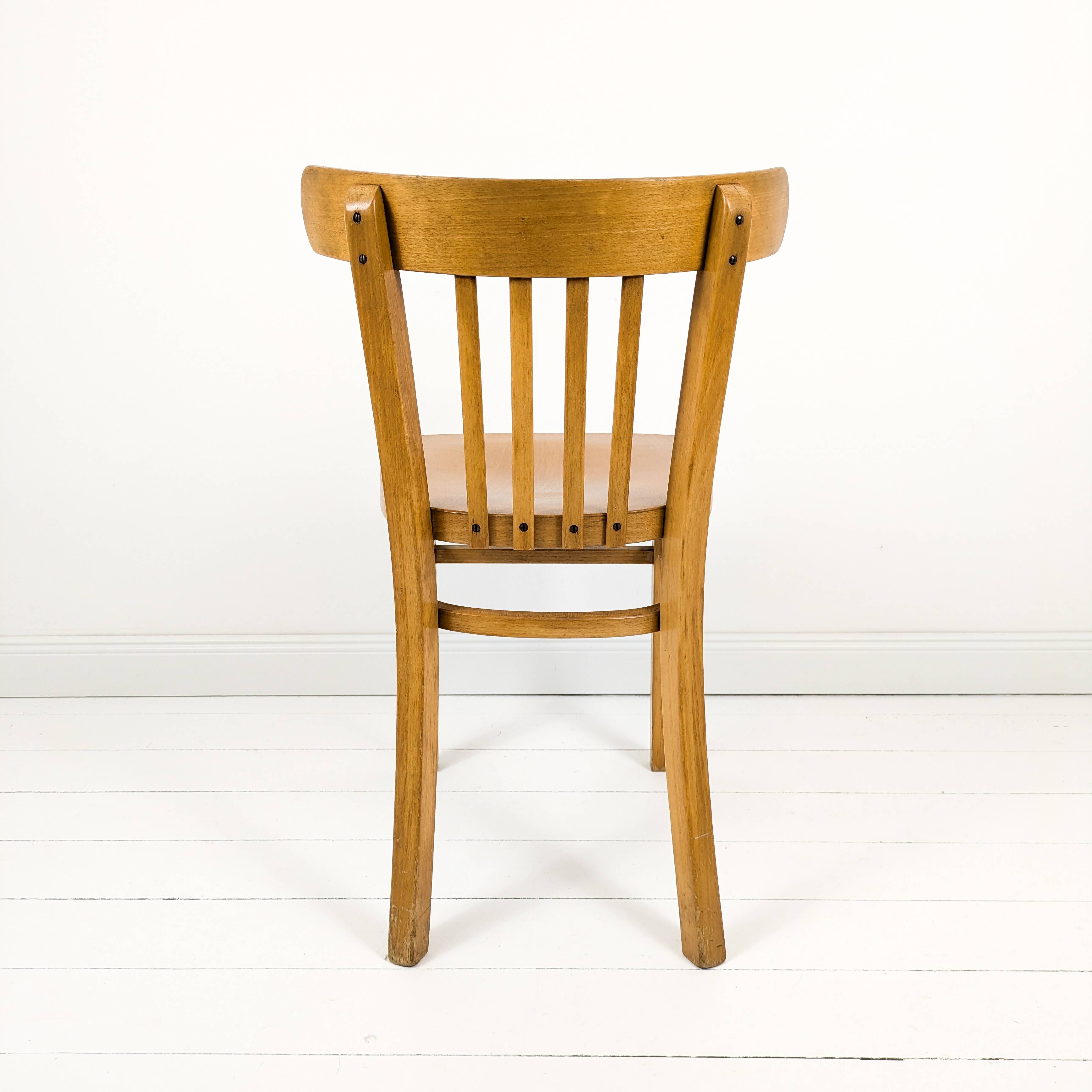 Chaise de bistrot