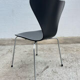 6 Series 7 chairs by Arne Jacobsen for Fritz Hansen