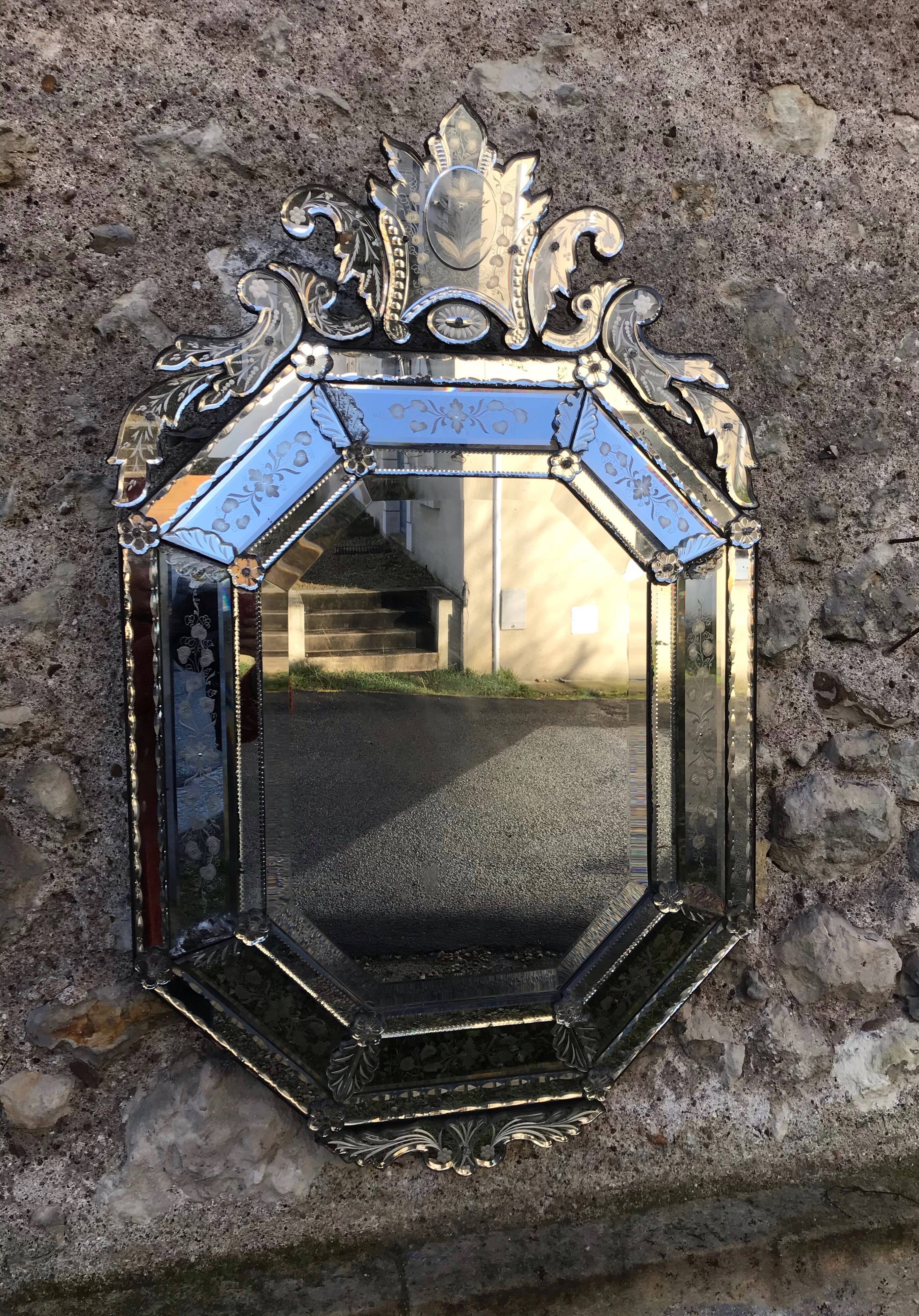 Venetian mirror XIXth 120 x 74 cm