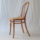 Chaise Thonet N°18, teinte merisier clair, vers 1890, cannée
