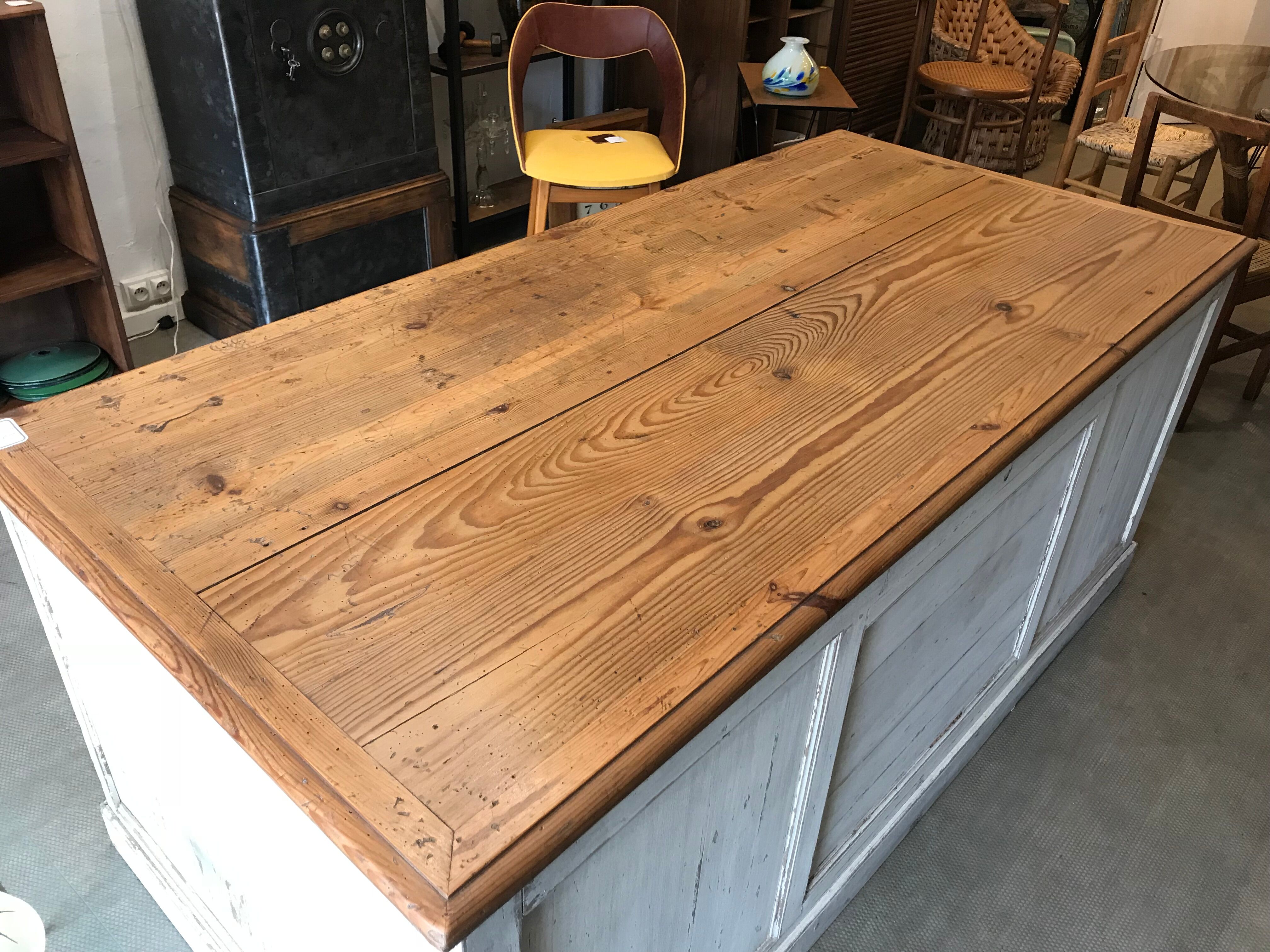 Meuble de mercerie