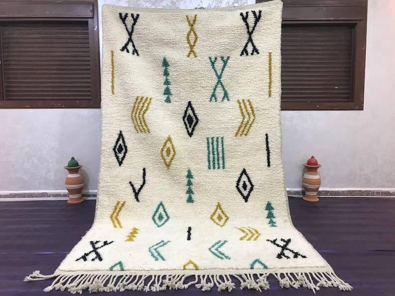 Handmade pure wool azilal rug size 150 x 250 cm