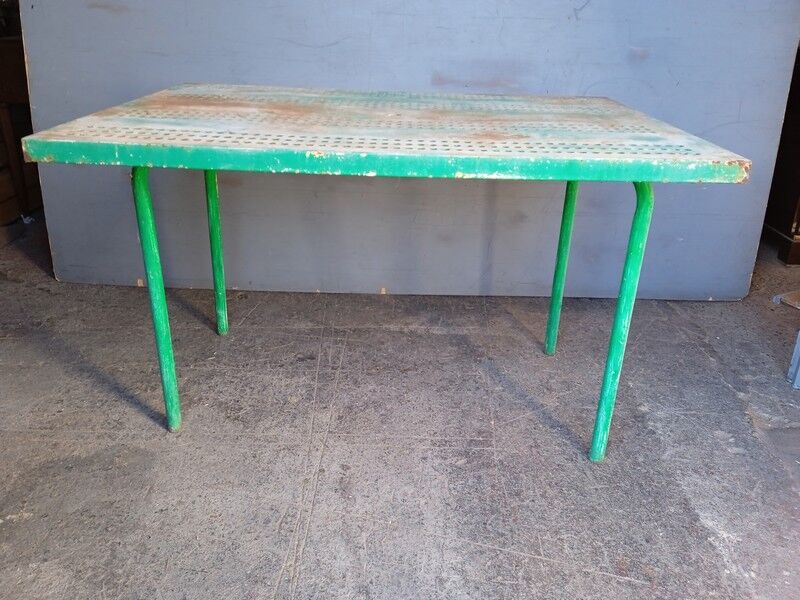Table metal garden perforated sheet ep 1950