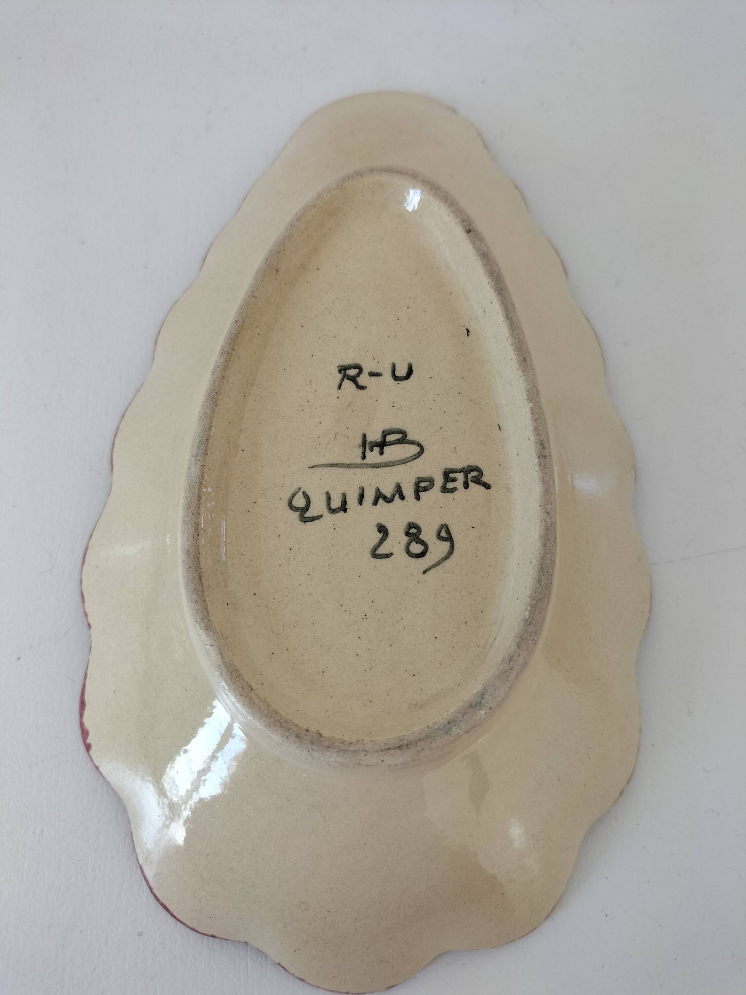 Vintage HB Quimper shell butter dish